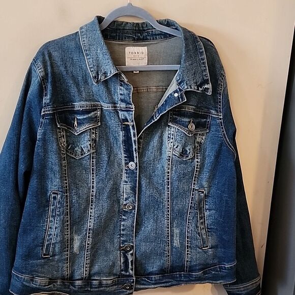Torrid jeans jacket size 3 euc - Picture 1 of 5
